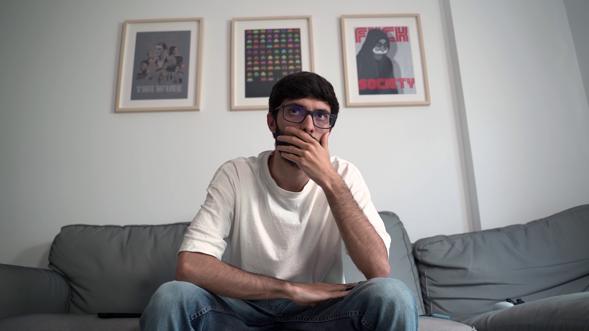 Levi Galaio como Daniel num fotograma oficial de Fora da Cruz